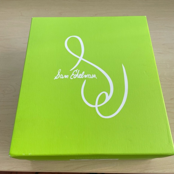 Sam Edelman Women's Laguna Chelsea Boot - Picture 9 of 10